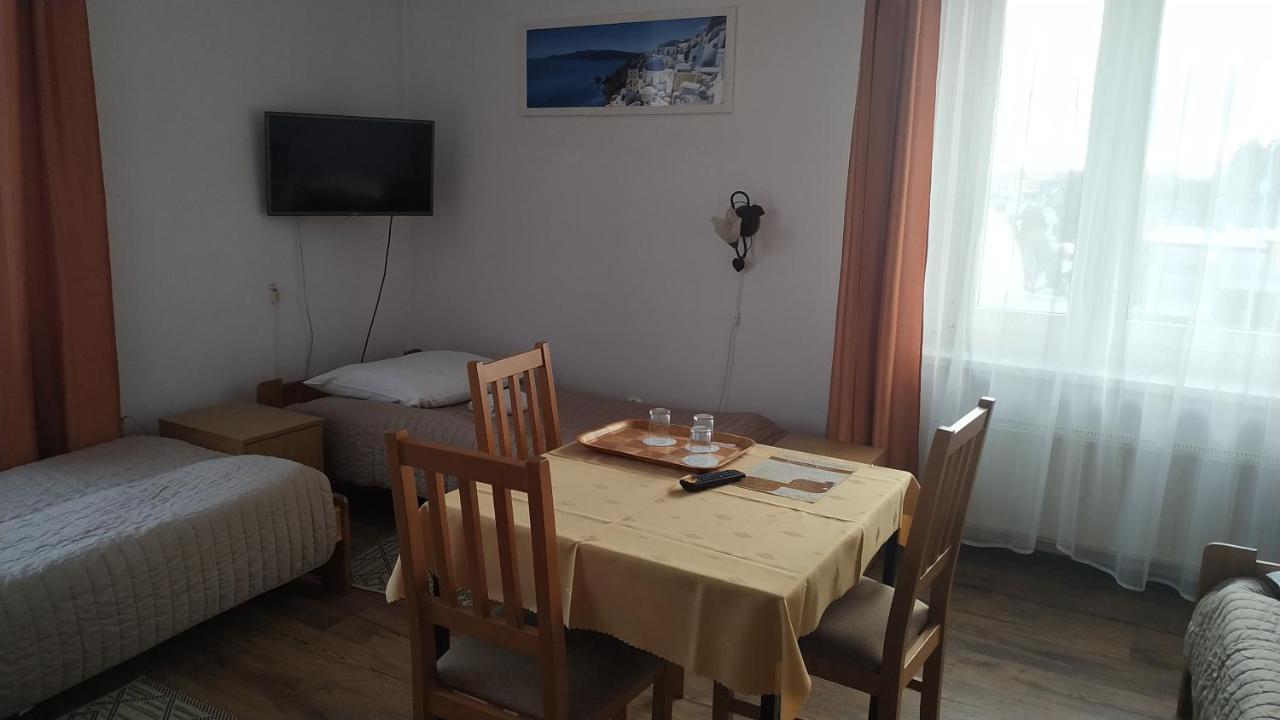 Hotel Eden 24H Rzeszow Luaran gambar