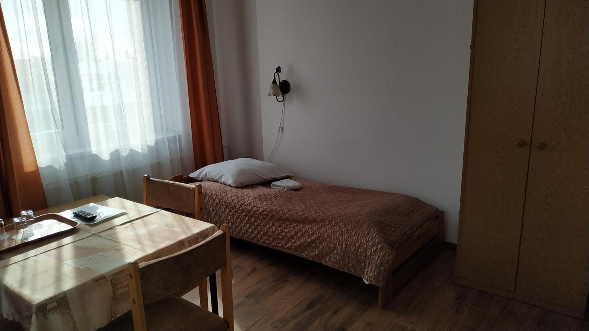 Hotel Eden 24H Rzeszow Luaran gambar