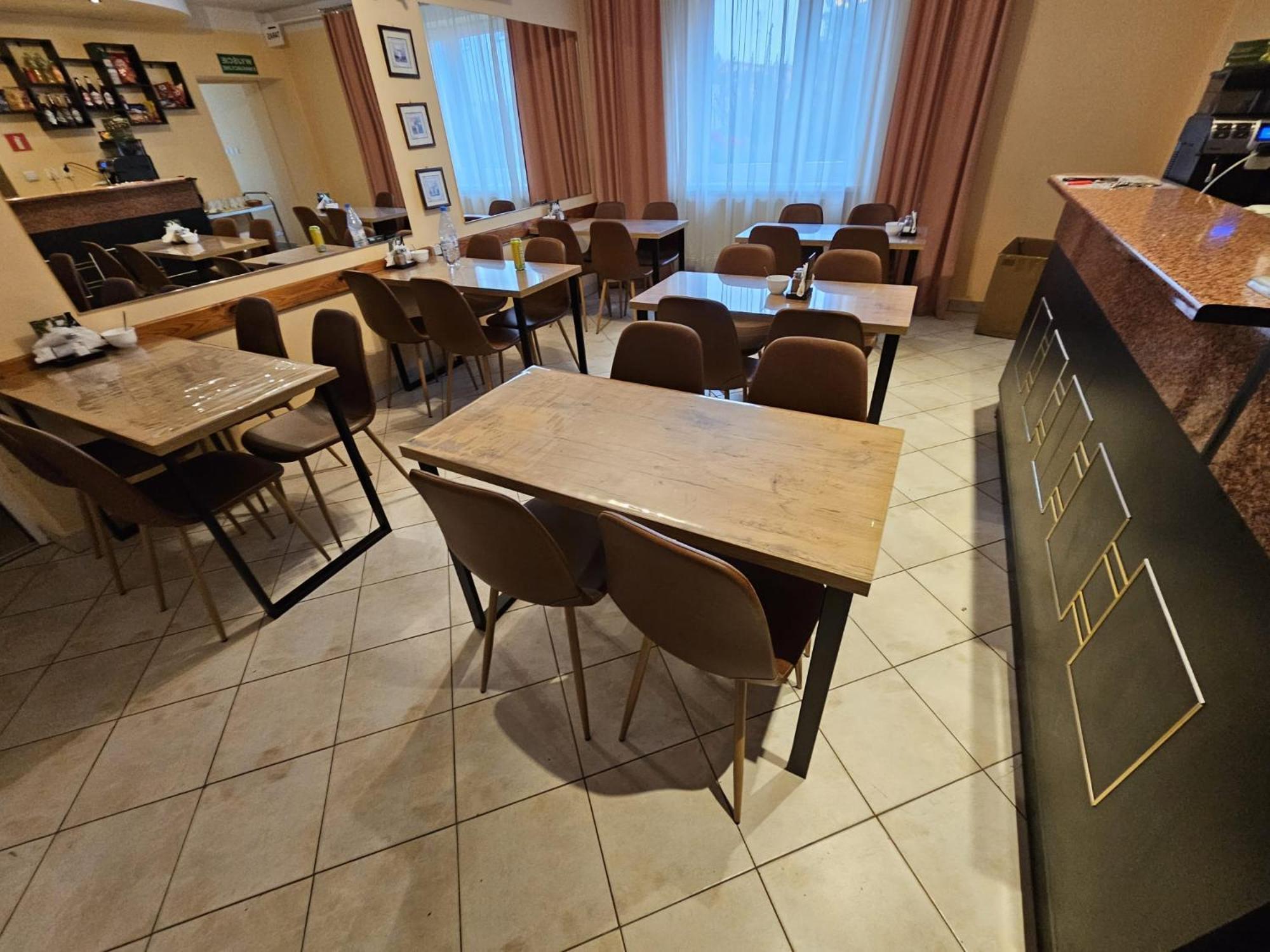 Hotel Eden 24H Rzeszow Luaran gambar